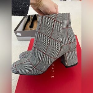 Kelly and Katie plaid booties 🤍